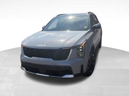 Used 2025 Kia Sorento S w/ Panoramic Sunroof Package image 1