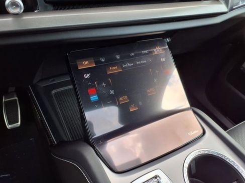 New 2026 Cadillac Vistiq Luxury image 31