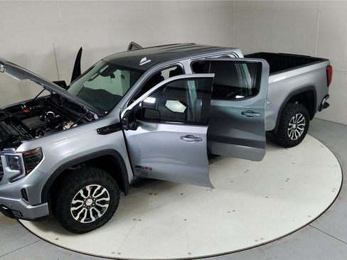 Used 2023 GMC Sierra 1500 AT4 w/ Technology Package image 48