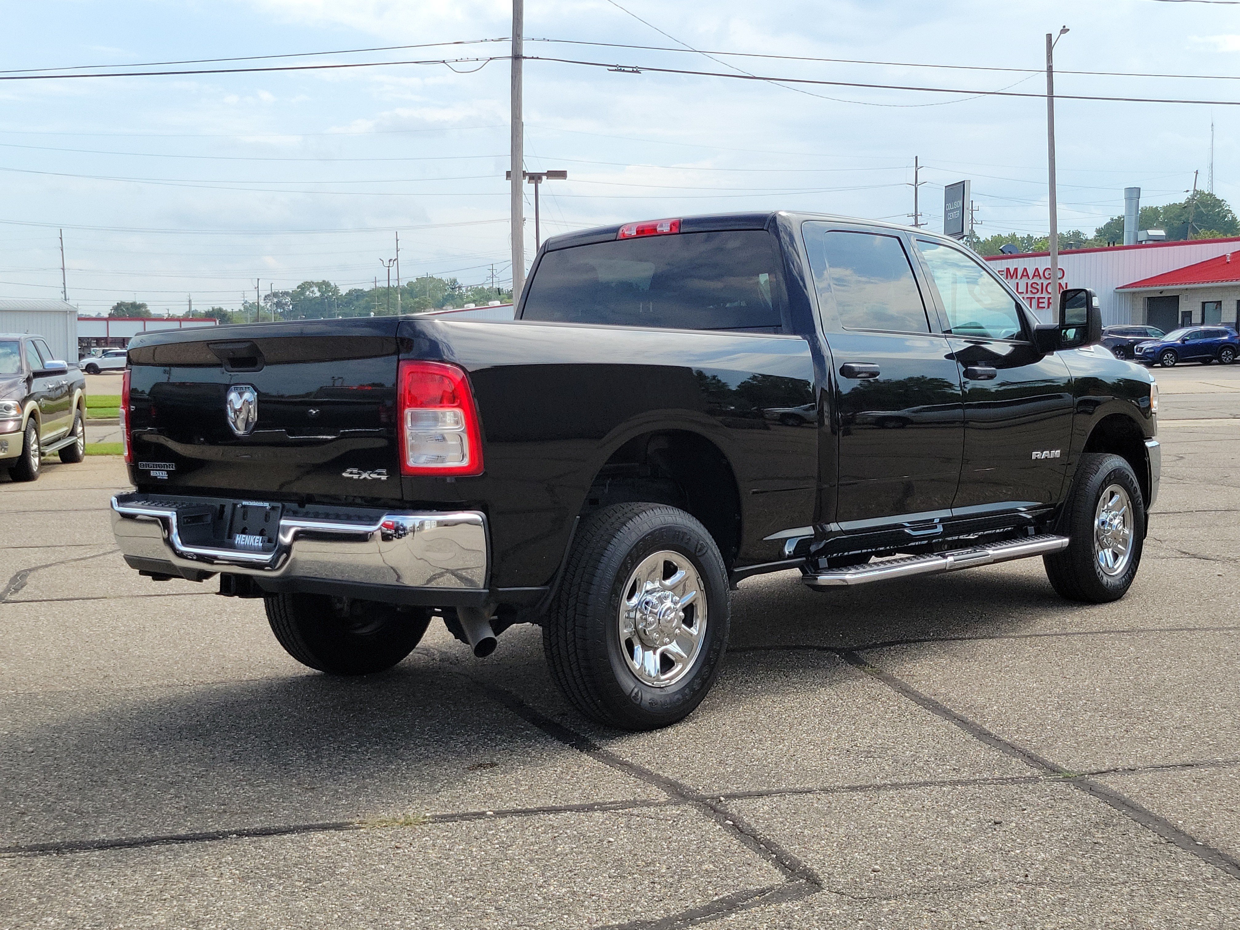 Used 2024 RAM 2500 Big Horn w/ Bed Utility Group AWD/4WD image 4