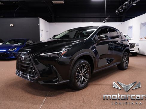 Used 2022 Lexus NX 250 FWD image 3