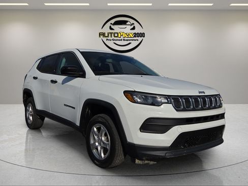 Used 2022 Jeep Compass Sport AWD/4WD image 1