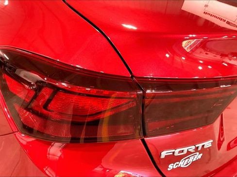 Used 2024 Kia Forte LXS w/ LXS Technology Package FWD image 30