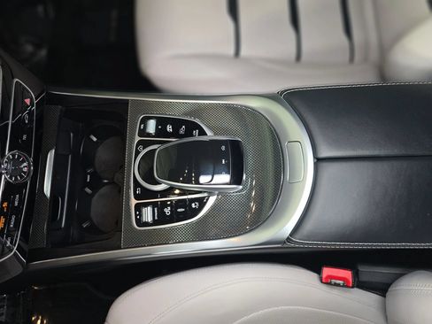 Used 2021 Mercedes-Benz G 63 AMG 4MATIC w/ G Manufaktur Interior Package image 34