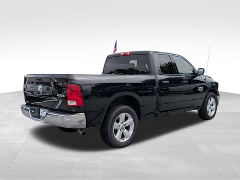 Used 2024 RAM 1500 Classic SLT AWD/4WD image 4
