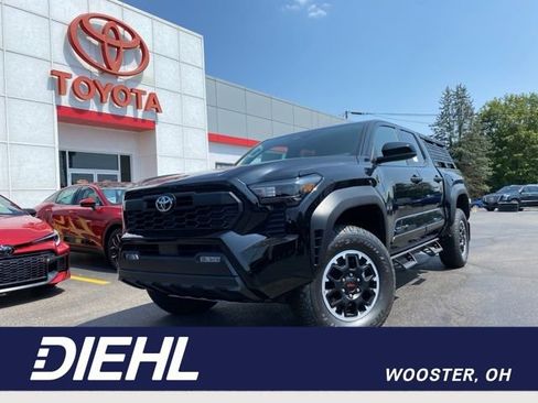 New 2025 Toyota Tacoma TRD Off-Road image 1