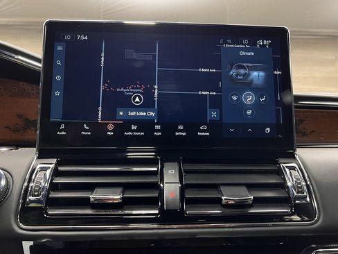 Used 2023 Lincoln Navigator L Black Label image 13