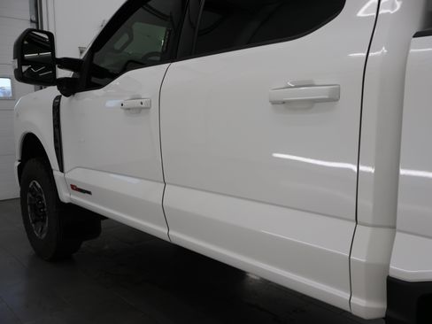 Used 2024 Ford F350 Lariat w/ Lariat Ultimate Package AWD/4WD image 36