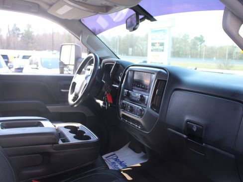 Used 2017 Chevrolet Silverado 2500 LT w/ LT Fleet Convenience Package image 33