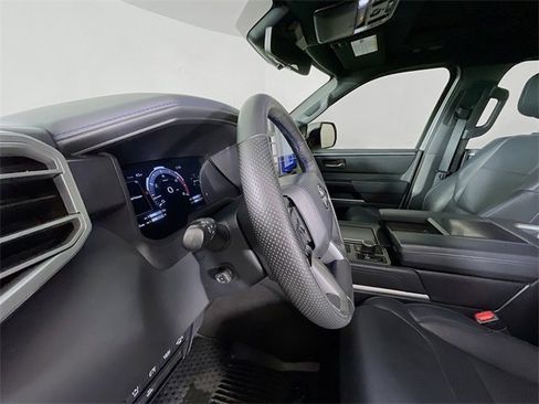 Used 2023 Toyota Tundra Platinum image 22