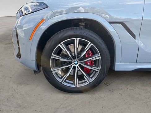 New 2026 BMW X6 xDrive40i image 9
