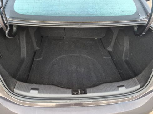 Used 2017 Chevrolet Cruze Premier image 9