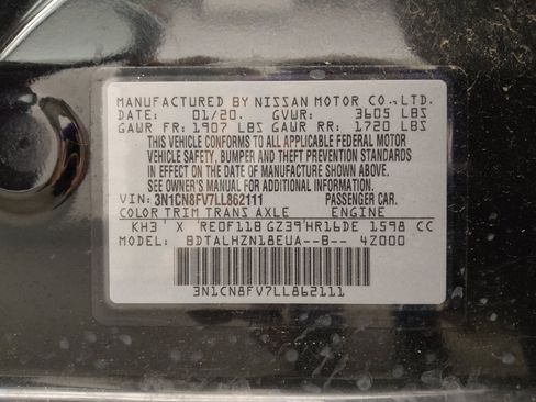 Used 2020 Nissan Versa SR FWD image 33