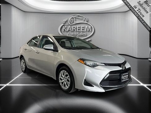 Used 2019 Toyota Corolla LE FWD image 3