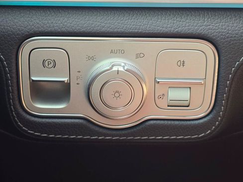 Used 2022 Mercedes-Benz GLE 450 4MATIC image 39