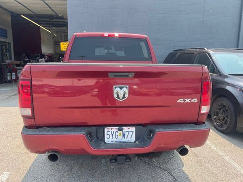 Used 2014 RAM 1500 Express AWD/4WD image 2
