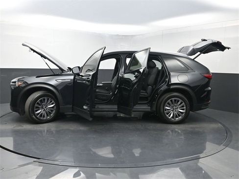 Certified 2025 MAZDA CX-90 3.3 Turbo w/ Select Package image 40