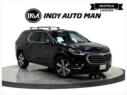 Used 2019 Chevrolet Traverse LT w/ LT Premium Package AWD/4WD image 1