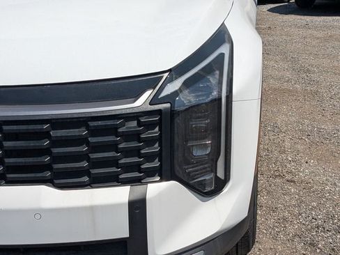 New 2026 Kia Sportage LX w/ LX Convenience Package FWD image 10