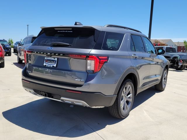 New 2026 Ford Explorer Active w/ Active Comfort Package AWD/4WD image 3
