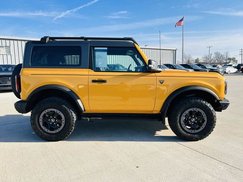 Used 2021 Ford Bronco Badlands image 40