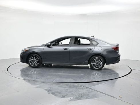 Used 2024 Kia Forte GT-Line w/ GT-Line Premium Package image 7