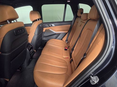 Used 2021 BMW X5 M50i w/ Premium Package AWD/4WD image 22