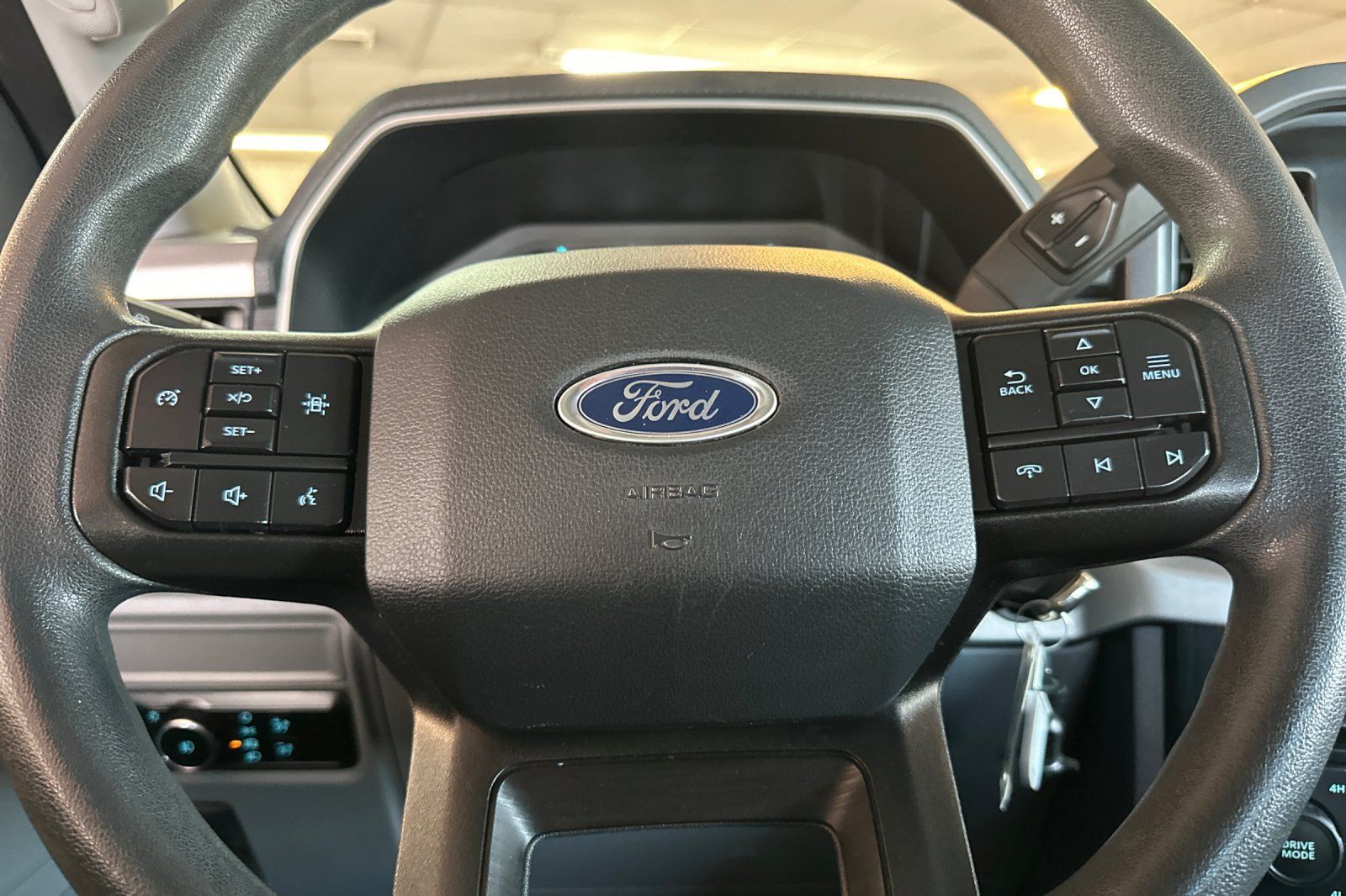 Used 2023 Ford F150 XLT AWD/4WD image 22