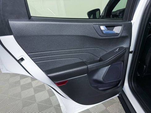 Used 2023 Ford Escape ST-Line image 43