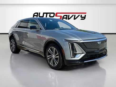 Used 2026 Cadillac Lyriq Luxury AWD/4WD image 1