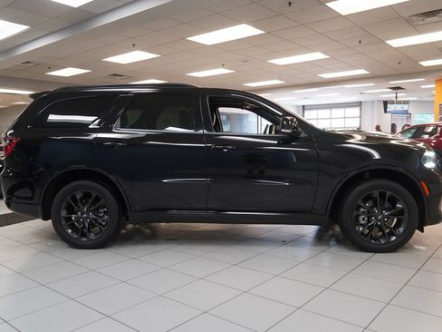Used 2023 Dodge Durango GT AWD/4WD image 14