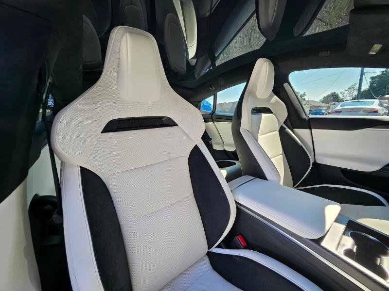 Used 2024 Tesla Model S Plaid AWD/4WD image 61