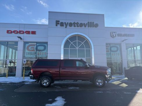 Used 2024 RAM 2500 Tradesman w/ Chrome Appearance Group image 11