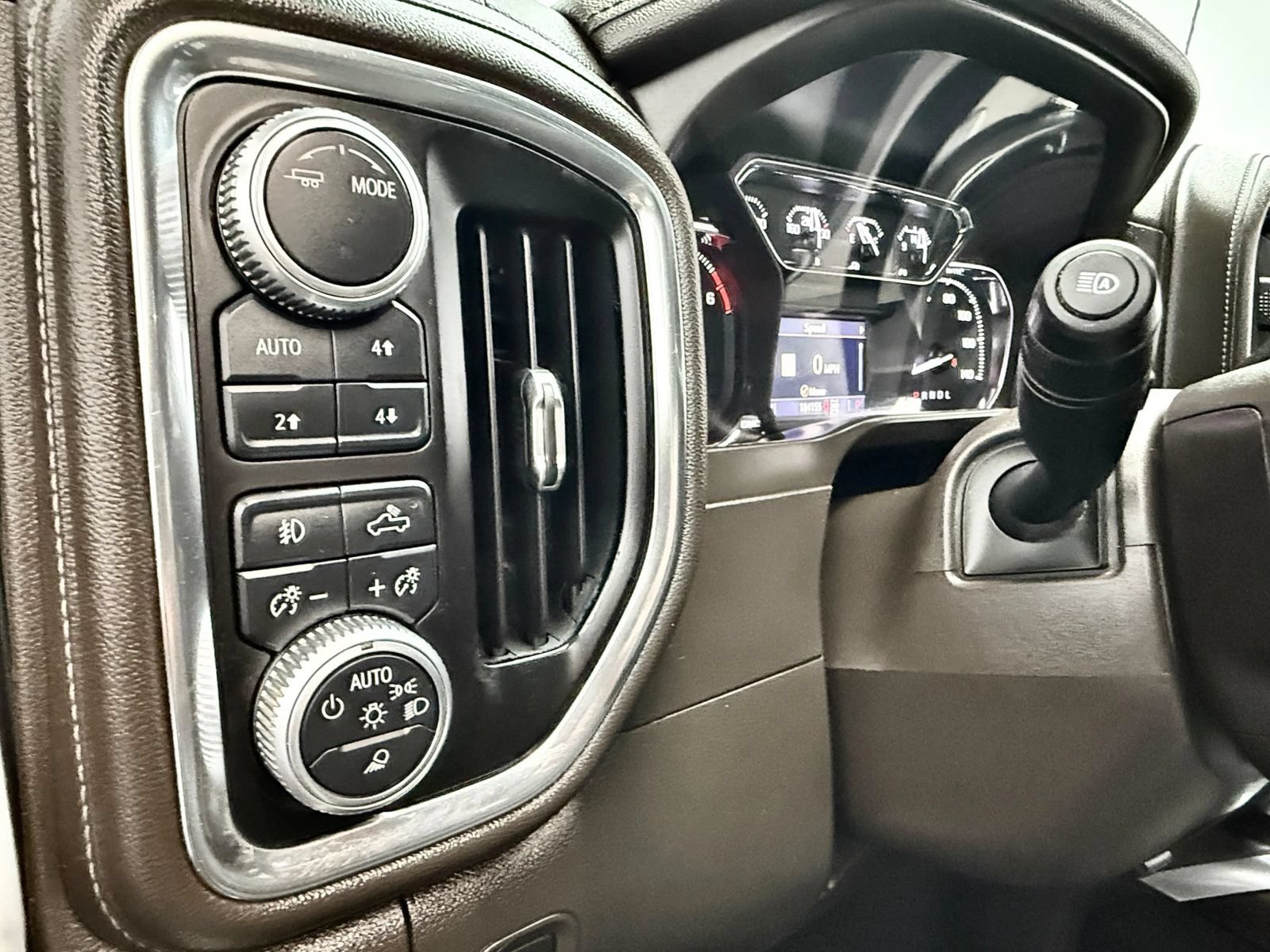 Used 2020 GMC Sierra 2500 SLT AWD/4WD image 14