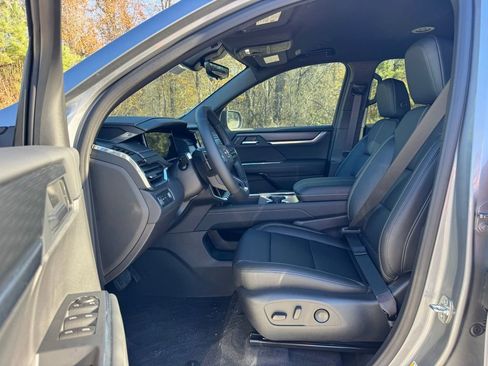 New 2026 GMC Acadia Elevation w/ Elevation Premium Package image 18