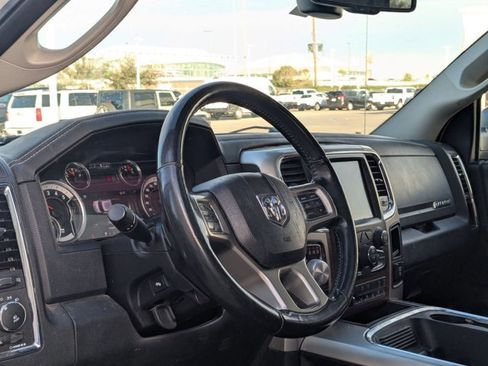 Used 2016 RAM 1500 Laramie w/ Convenience Group image 9