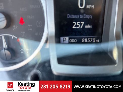 Used 2021 Toyota Tacoma Limited AWD/4WD image 21