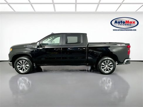 Used 2024 Chevrolet Silverado 1500 LT image 8