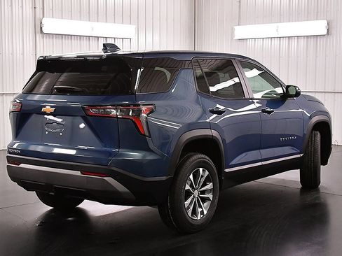 New 2026 Chevrolet Equinox LT image 7