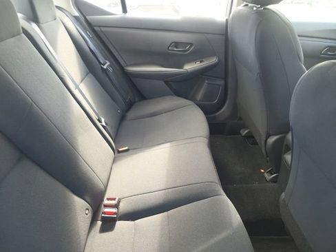 Used 2024 Nissan Sentra S FWD image 7