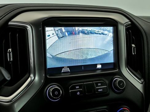 Used 2019 Chevrolet Silverado 1500 LT Trail Boss w/ Convenience Package image 20