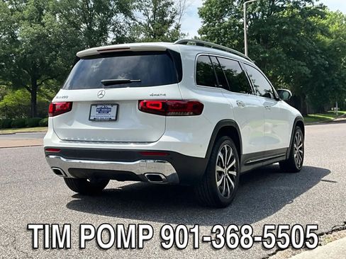 Used 2022 Mercedes-Benz GLB 250 4MATIC image 5