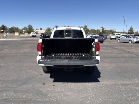 Used 2021 Toyota Tacoma SR w/ SX Package image 10
