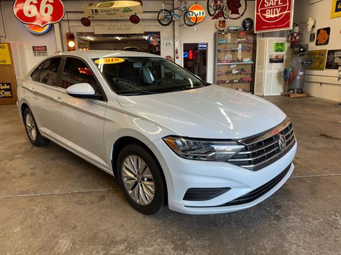Used 2019 Volkswagen Jetta S image 7