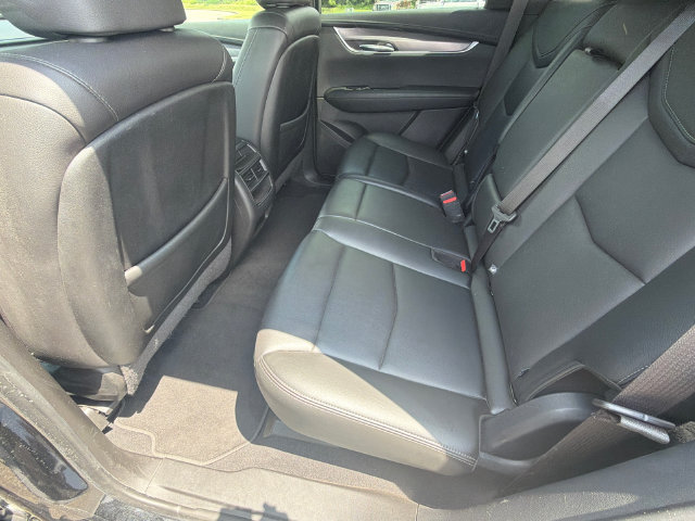 Used 2021 Cadillac XT5 Luxury FWD image 21