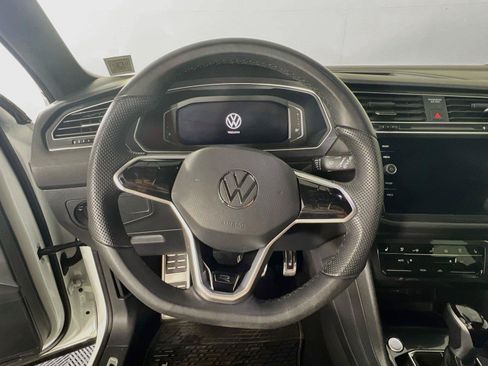 Used 2024 Volkswagen Tiguan SEL R-Line AWD/4WD image 11