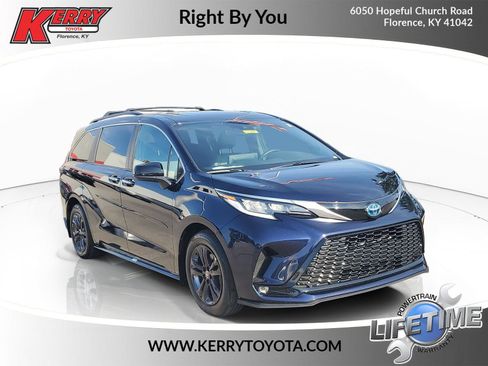 Certified 2024 Toyota Sienna XSE w/ XSE Plus Package AWD/4WD image 1
