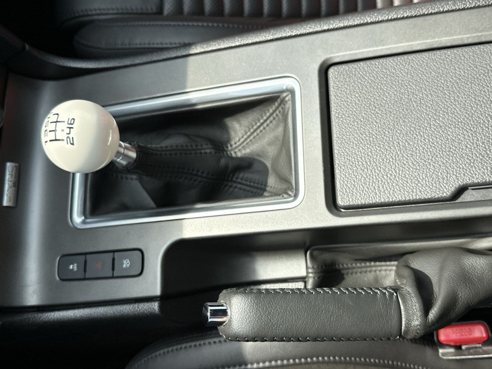 Used 2013 Ford Mustang Shelby GT500 RWD image 22