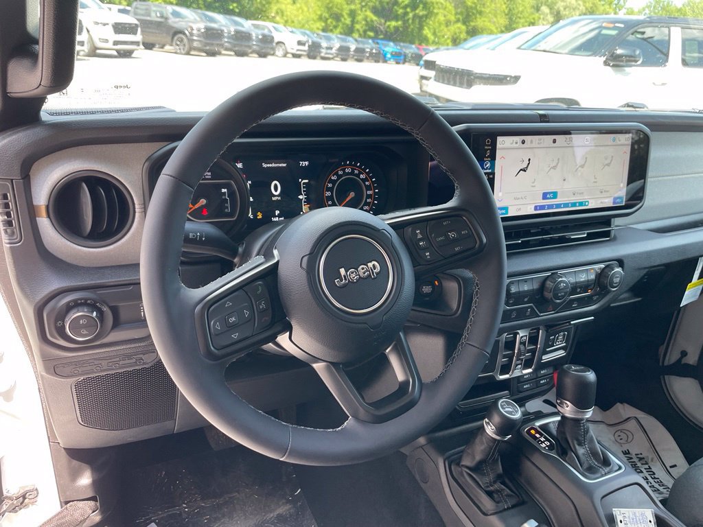 New 2026 Jeep Gladiator Sport AWD/4WD image 12