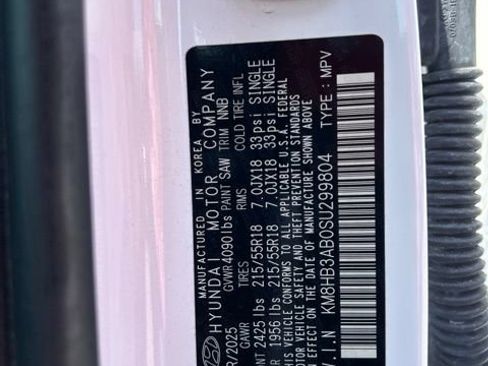Used 2025 Hyundai Kona SEL FWD image 33
